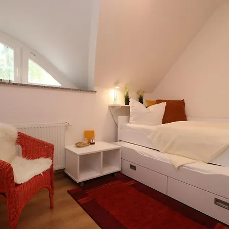 Casa de Férias Ferienhaeuser Dpppelhaushaelfte, Am Badesteig 4c *