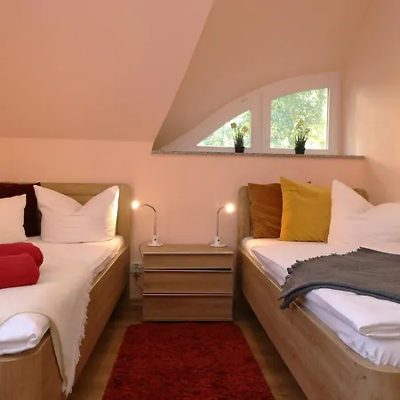 Ferienhaeuser Dpppelhaushaelfte, Am Badesteig 4c Casa de Férias *