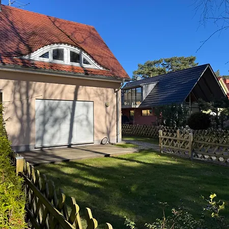 Casa de Férias Ferienhaeuser Dpppelhaushaelfte, Am Badesteig 4c *